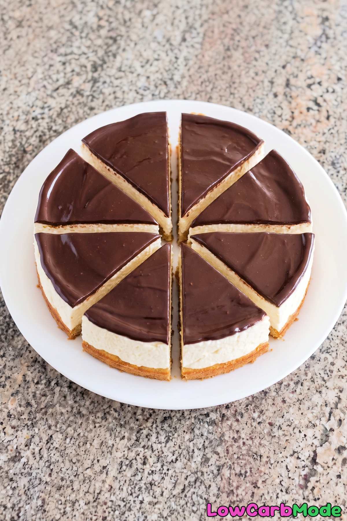 Creamy keto Bavarian cream cake