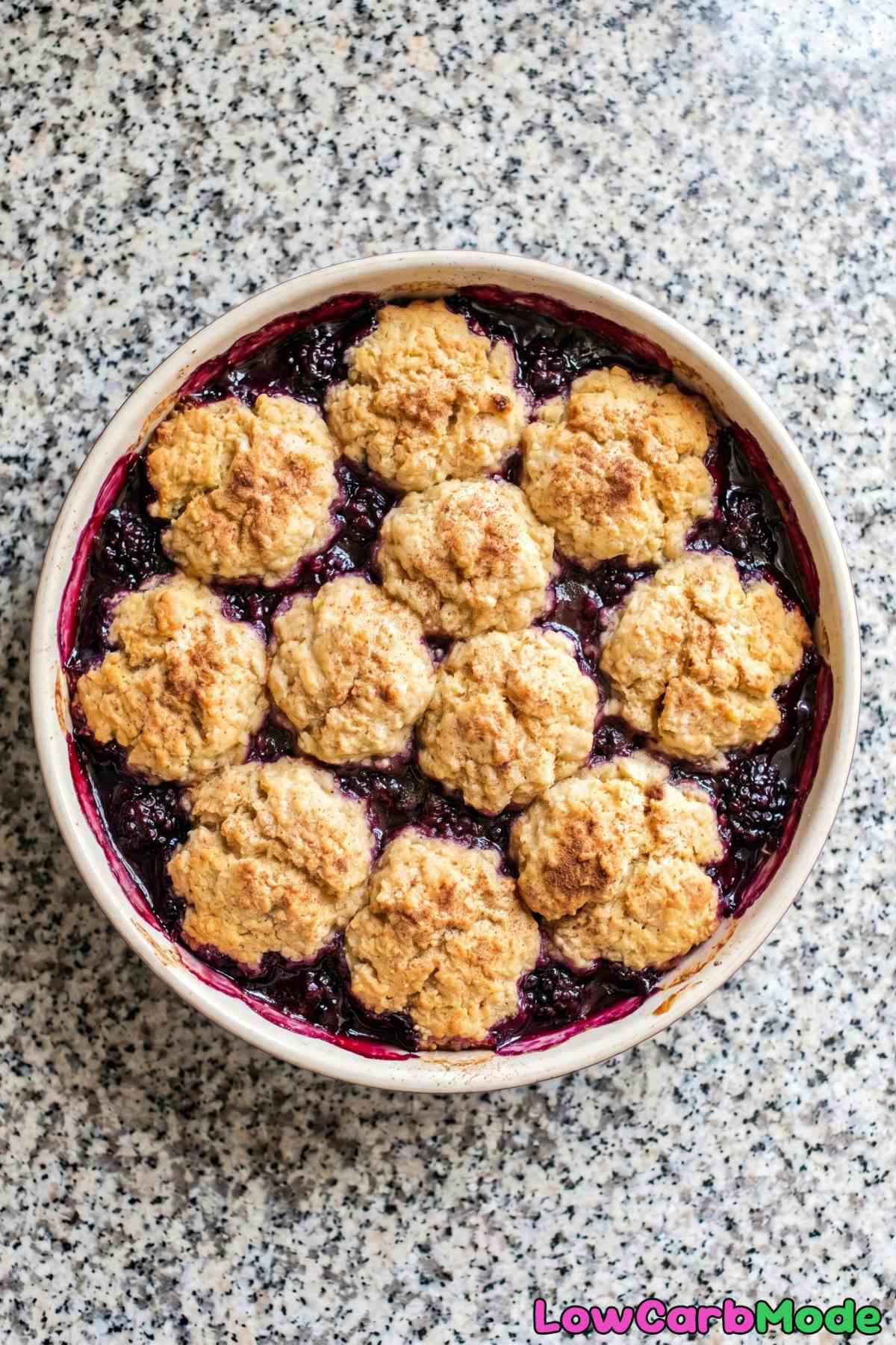 Bubbling keto blackberry cobbler dessert