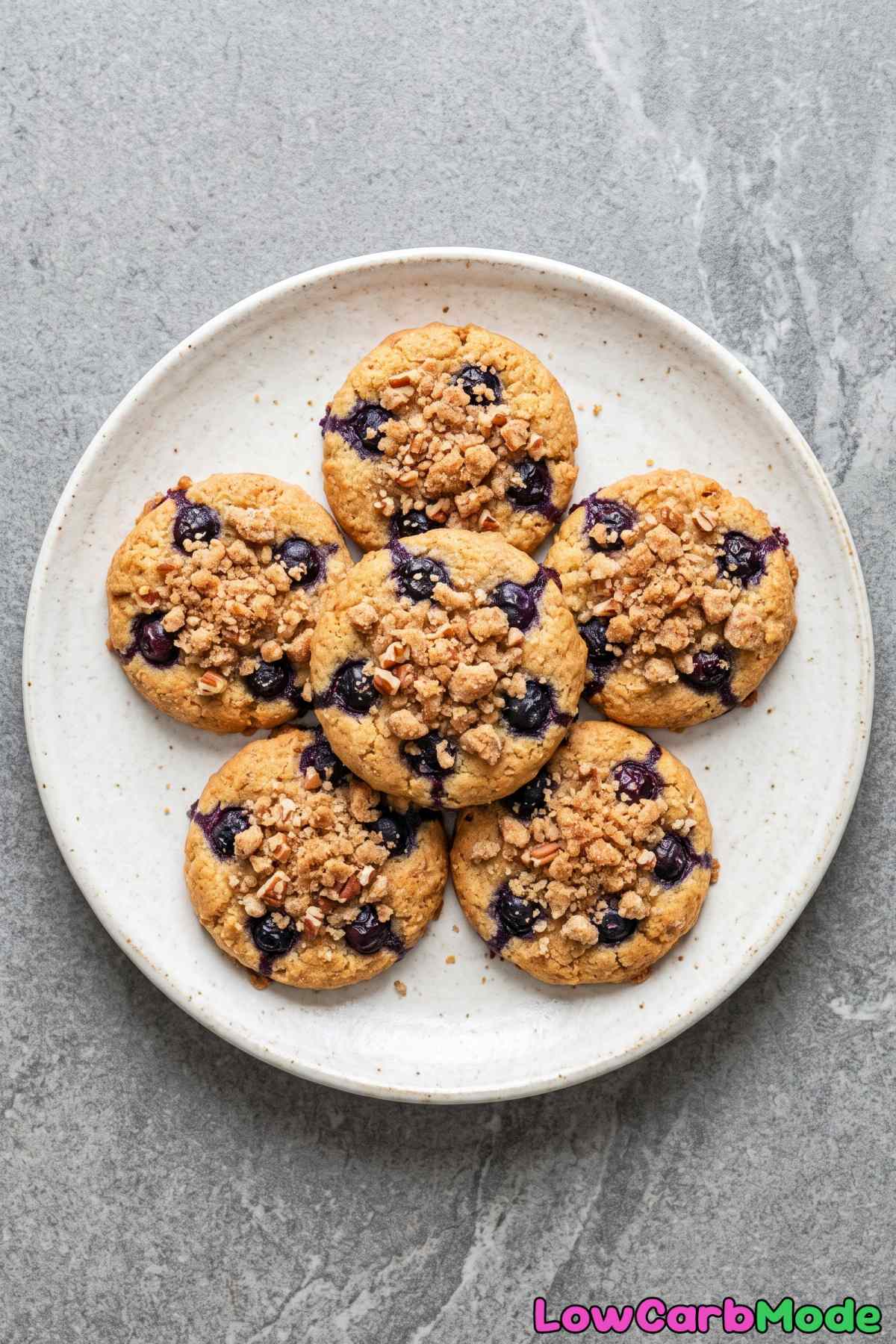 Sweet keto blueberry crumble cookies