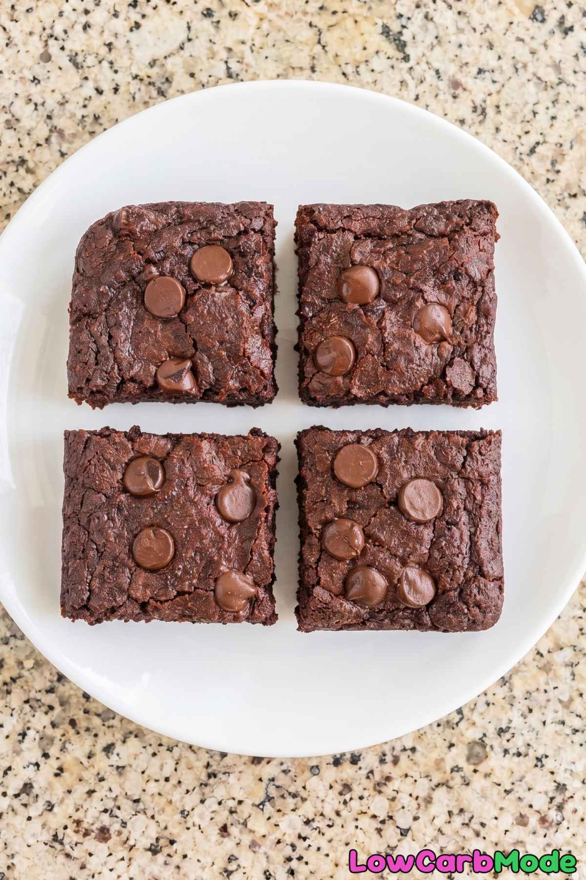 Easy keto brownies with crackly tops