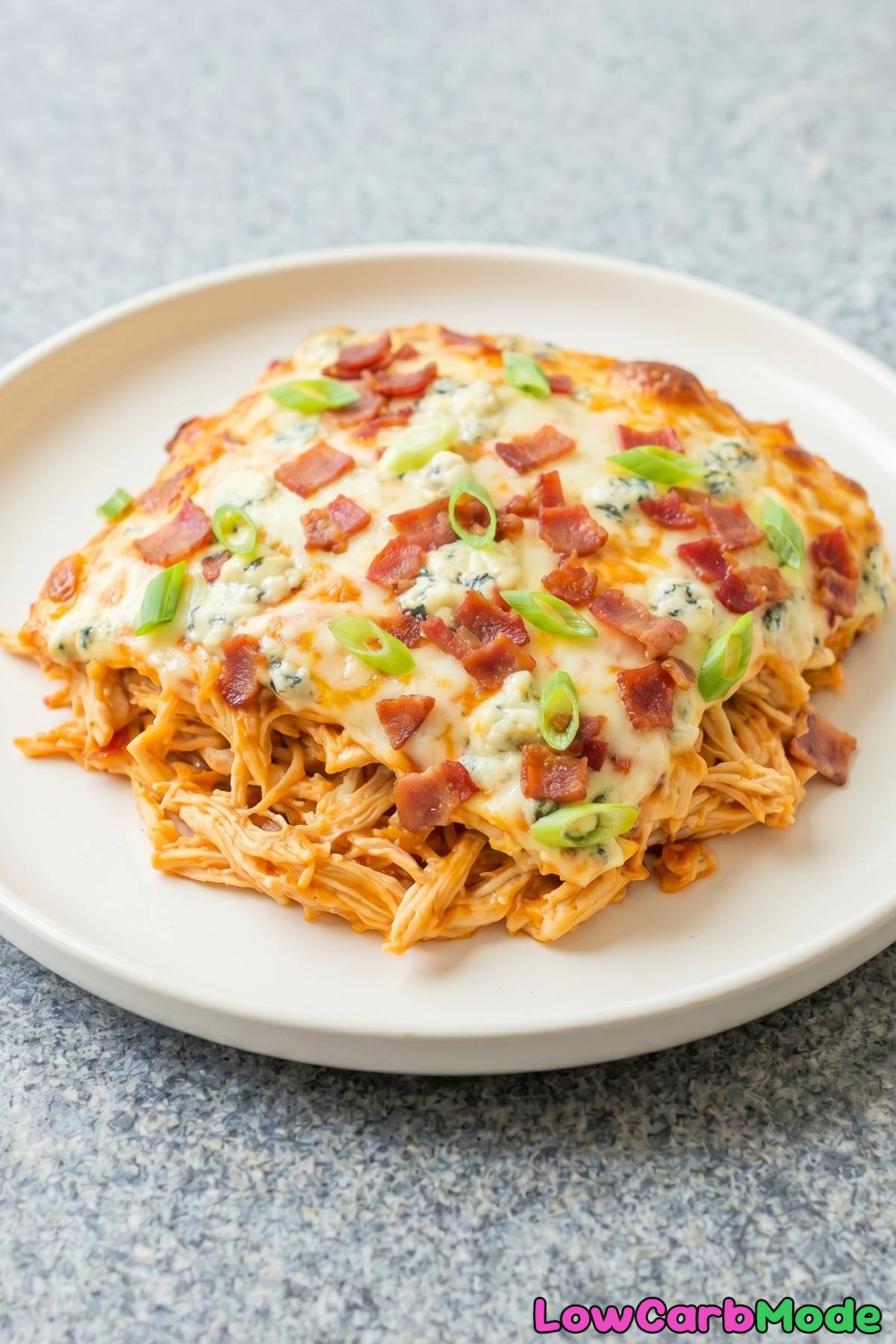 cheesy keto buffalo chicken casserole