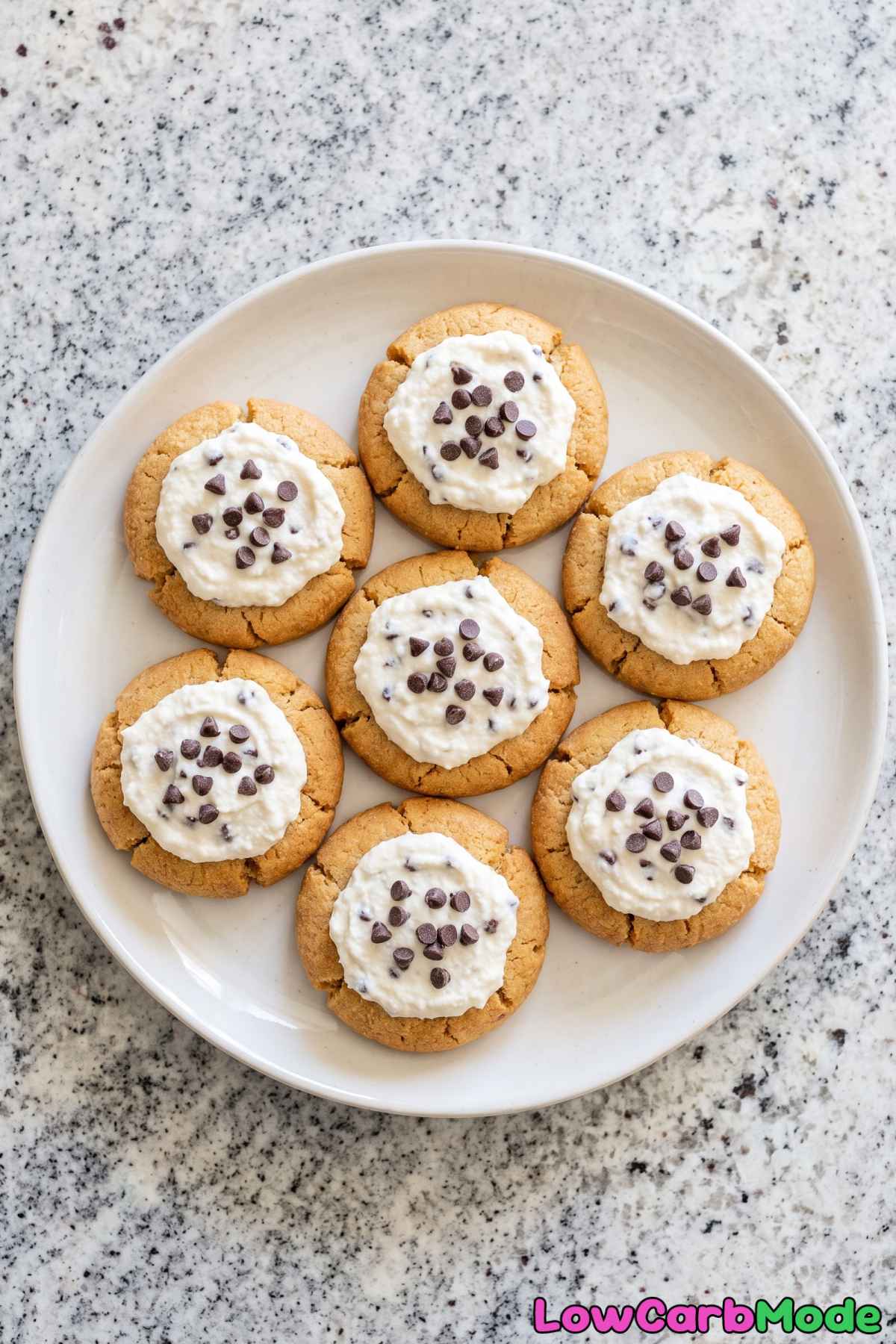 Creamy keto cannoli cookies close up