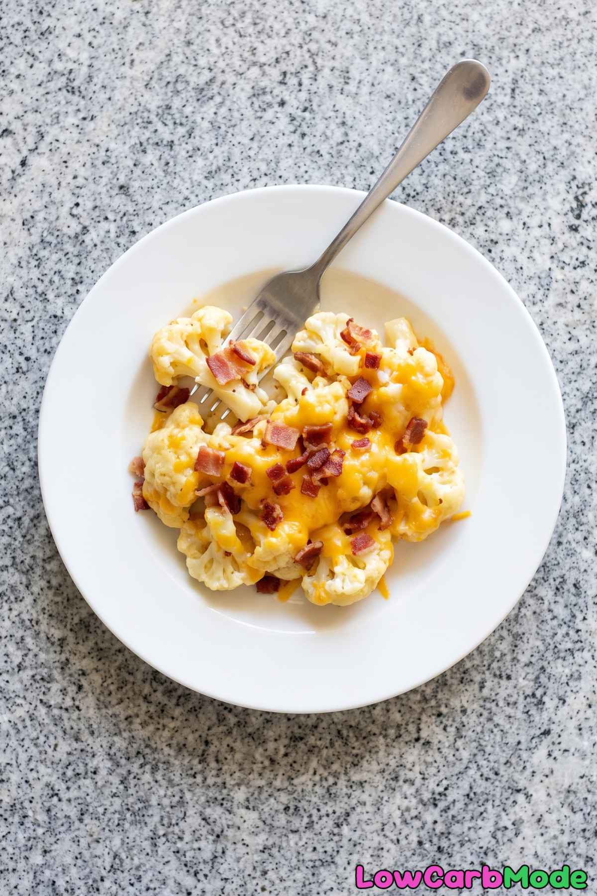 rich keto cauliflower mac n cheese