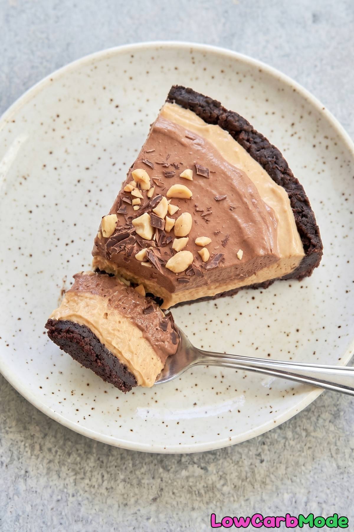 Creamy keto chocolate peanut butter mousse cake
