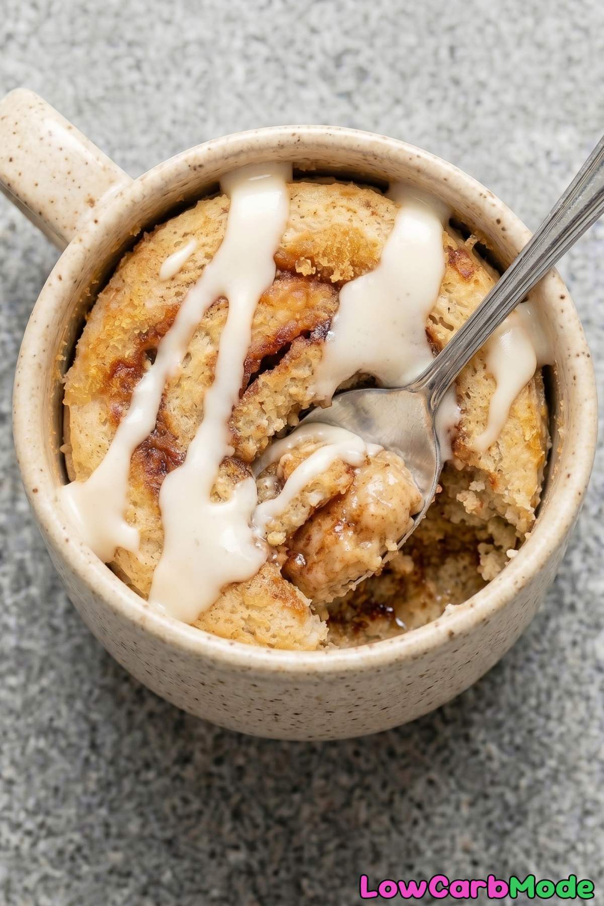 Swirled keto cinnamon roll mug cake