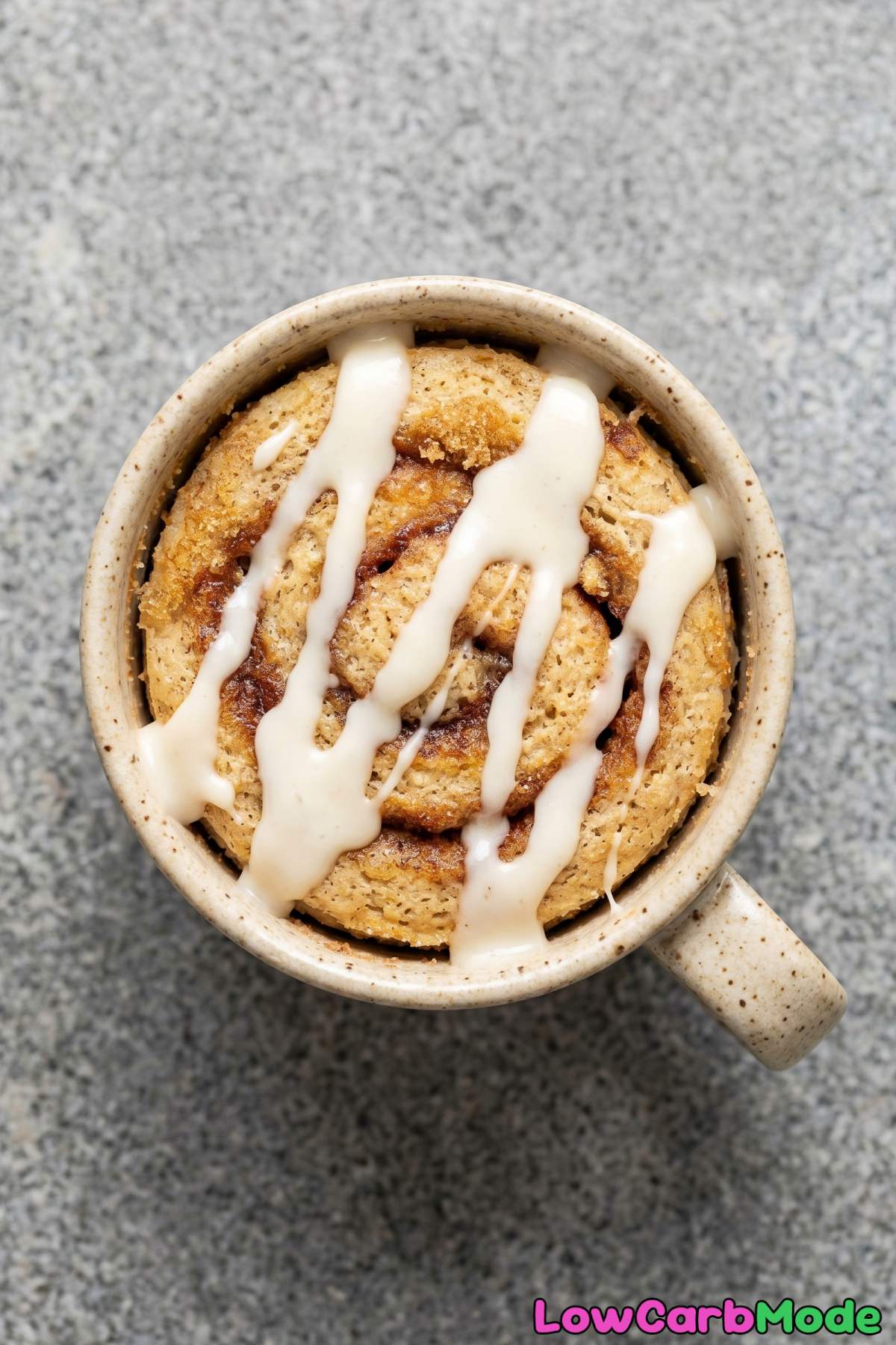 Easy keto cinnamon roll mug cake