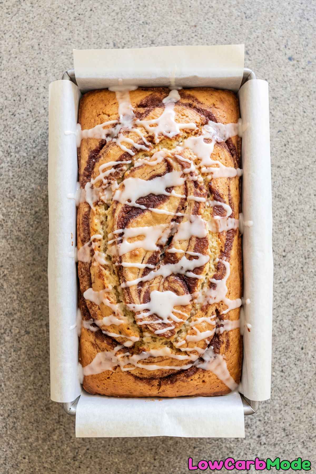 Keto yogurt cake with cinnamon topping