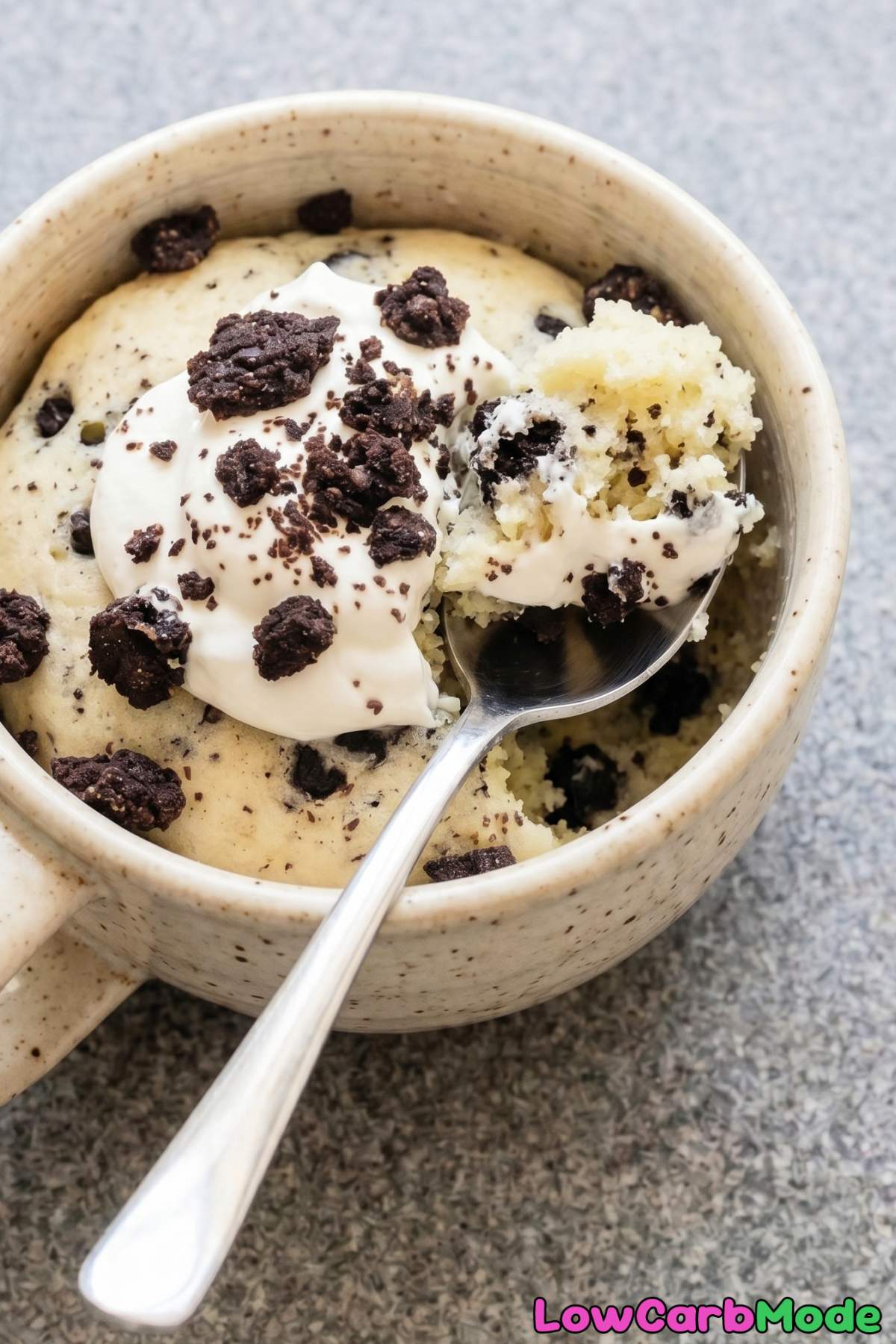 Indulgent keto cookies & cream mug cake