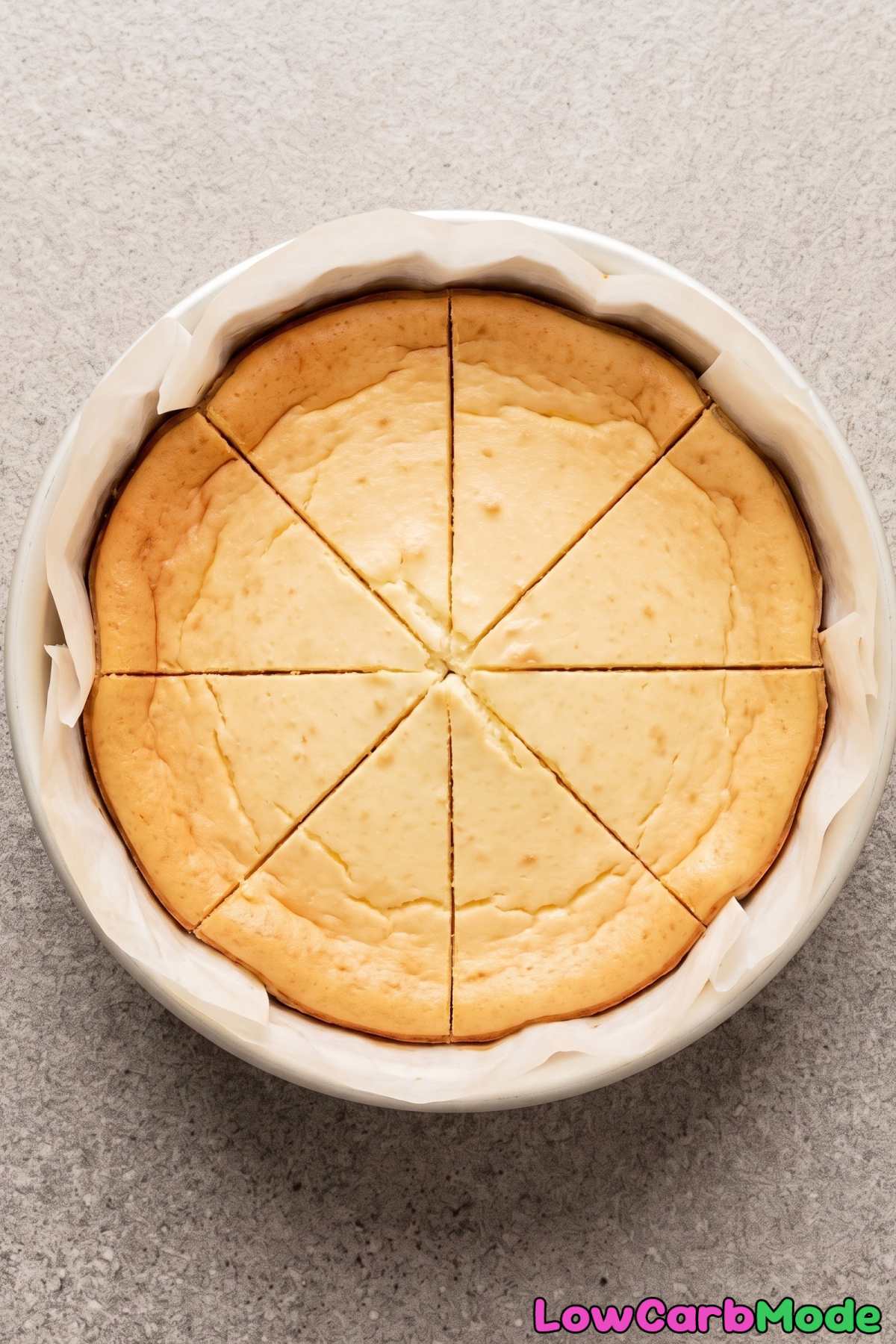 Easy 4-ingredient cottage cheese cheesecake