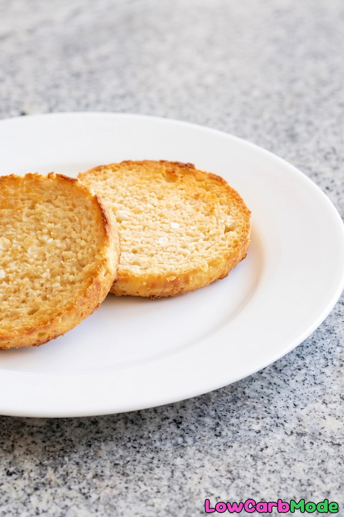 Easy 90-second low carb cottage cheese bread