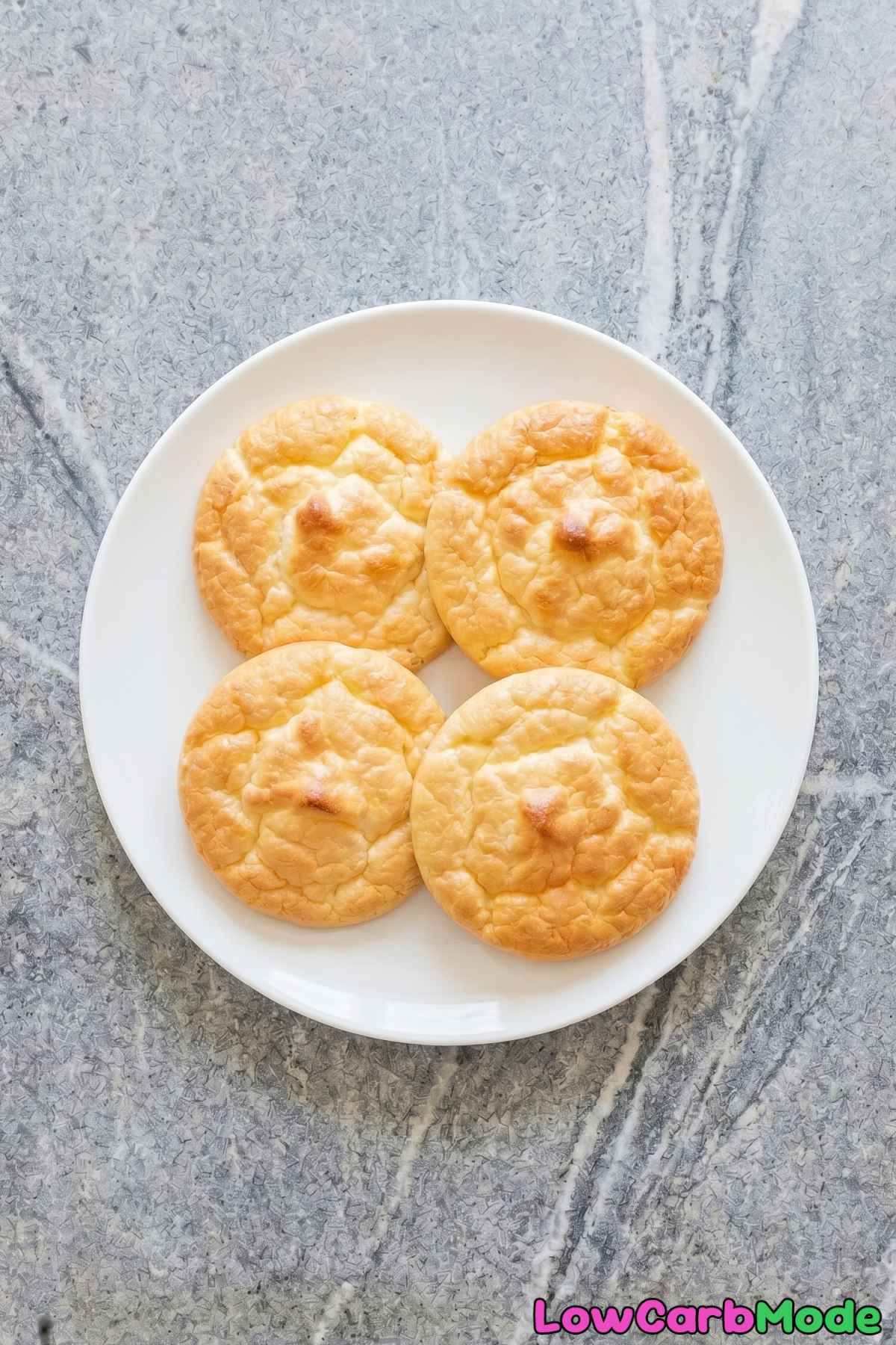 Light keto cottage cheese cloud bread loaf