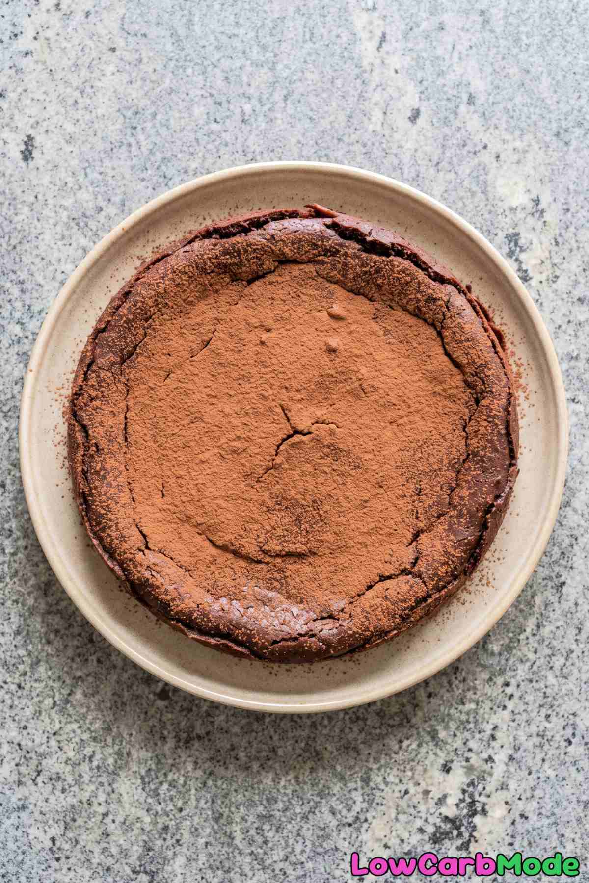 Simple keto cottage cheese chocolate cake