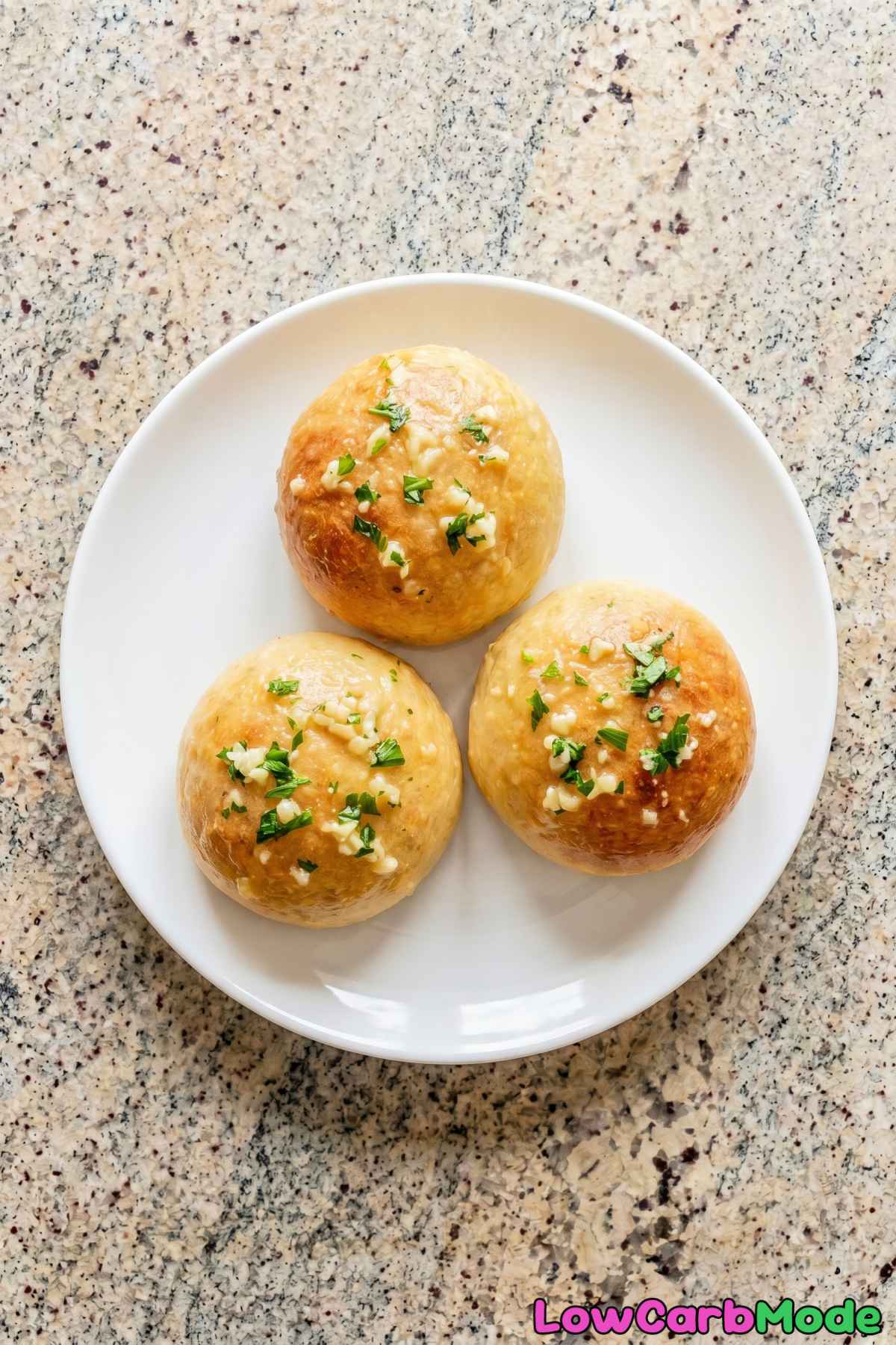 Easy keto cottage cheese garlic rolls