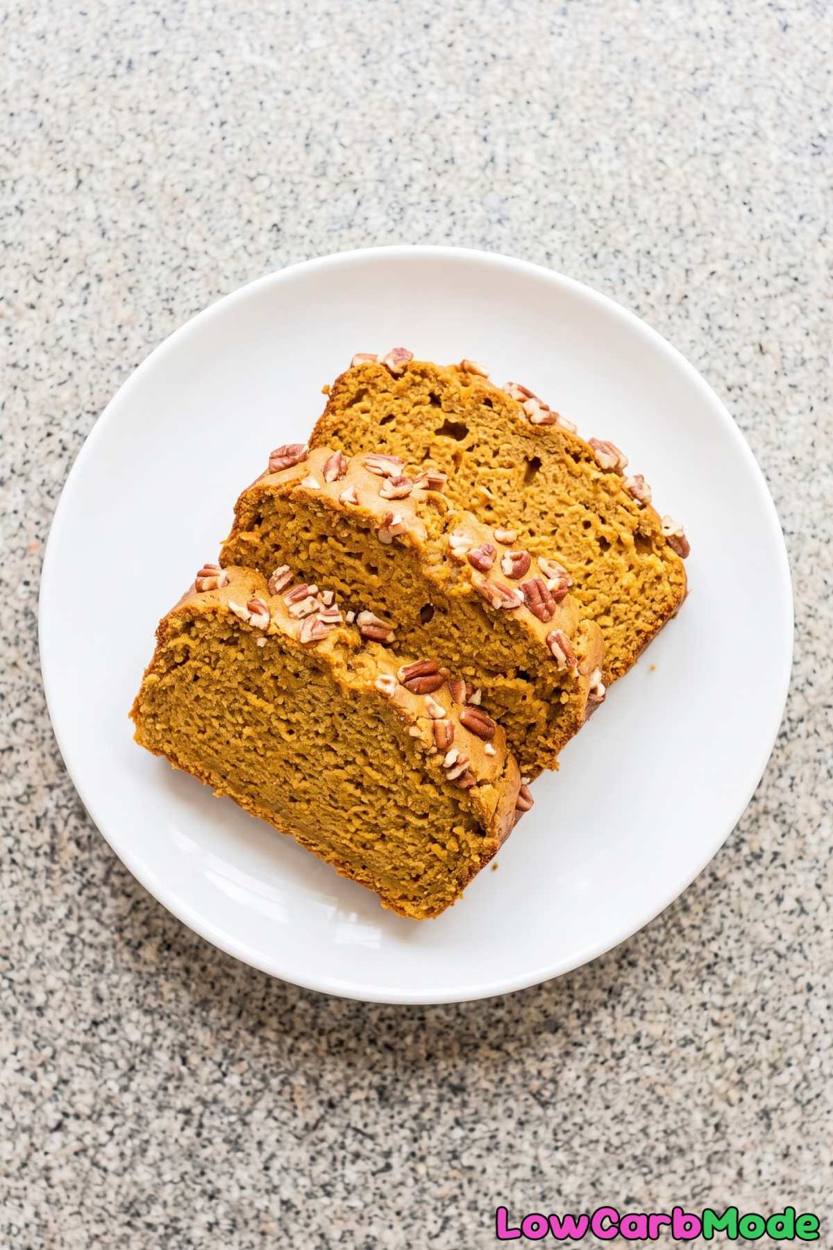 Low carb cottage cheese pumpkin bread slices