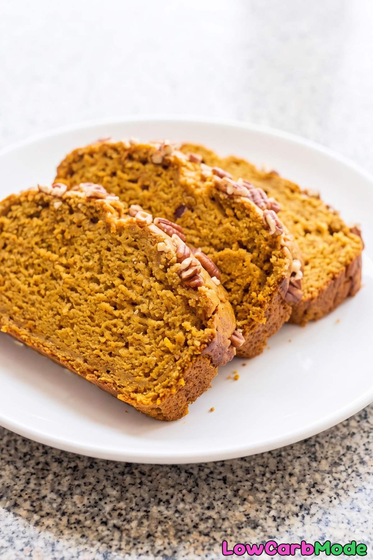 Soft spiced keto cottage cheese pumpkin bread