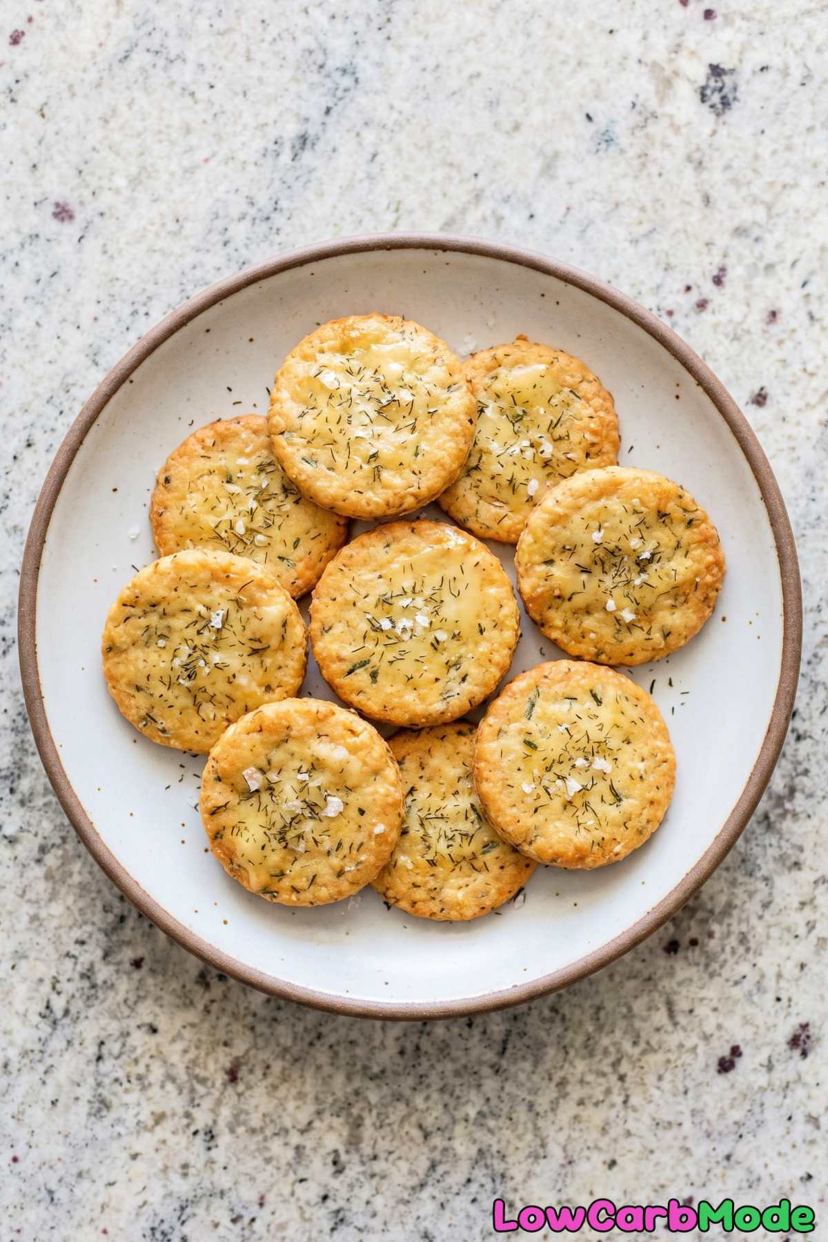 Golden keto cottage cheese crackers
