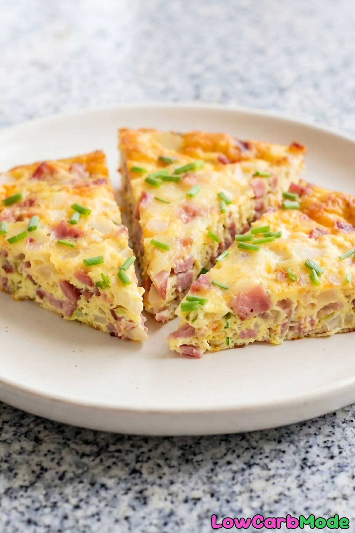 Rich keto crustless quiche with bacon
