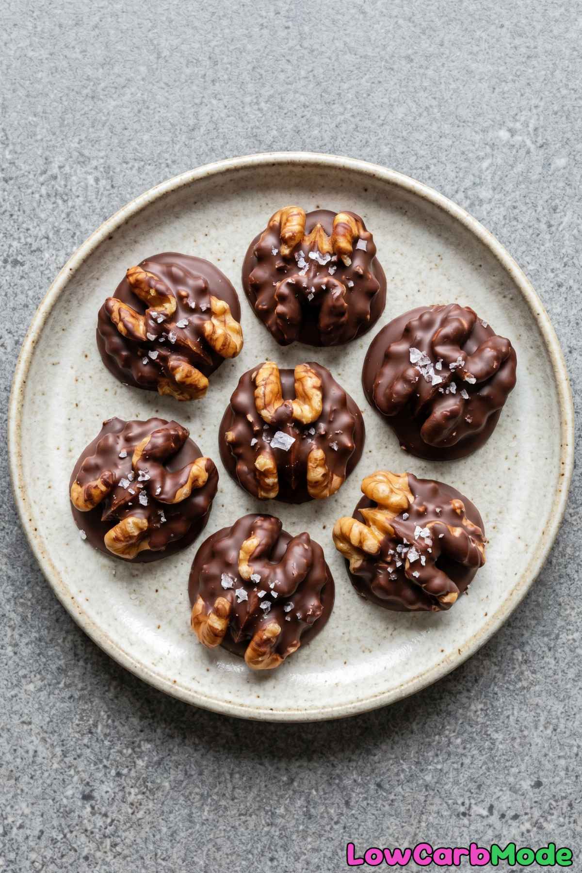 easy dark chocolate walnut clusters