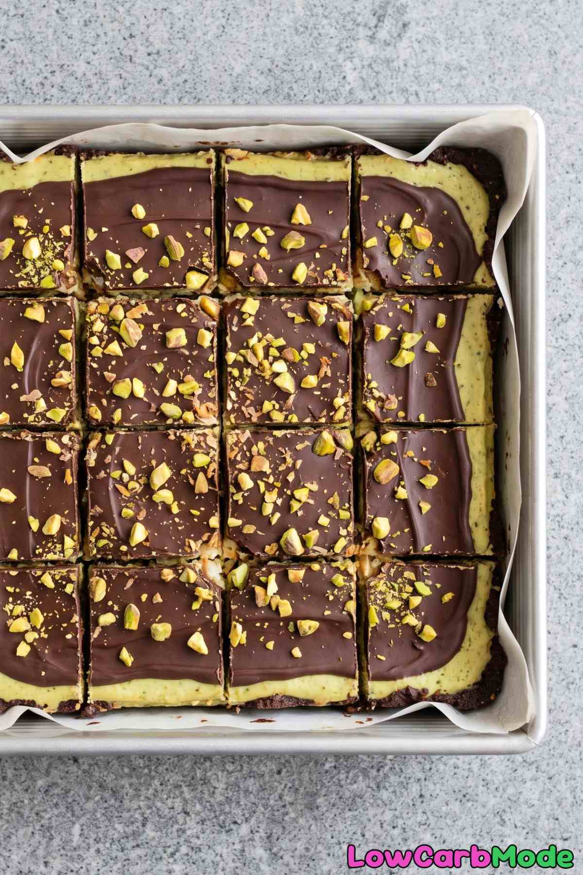 Simple keto Dubai chocolate treat