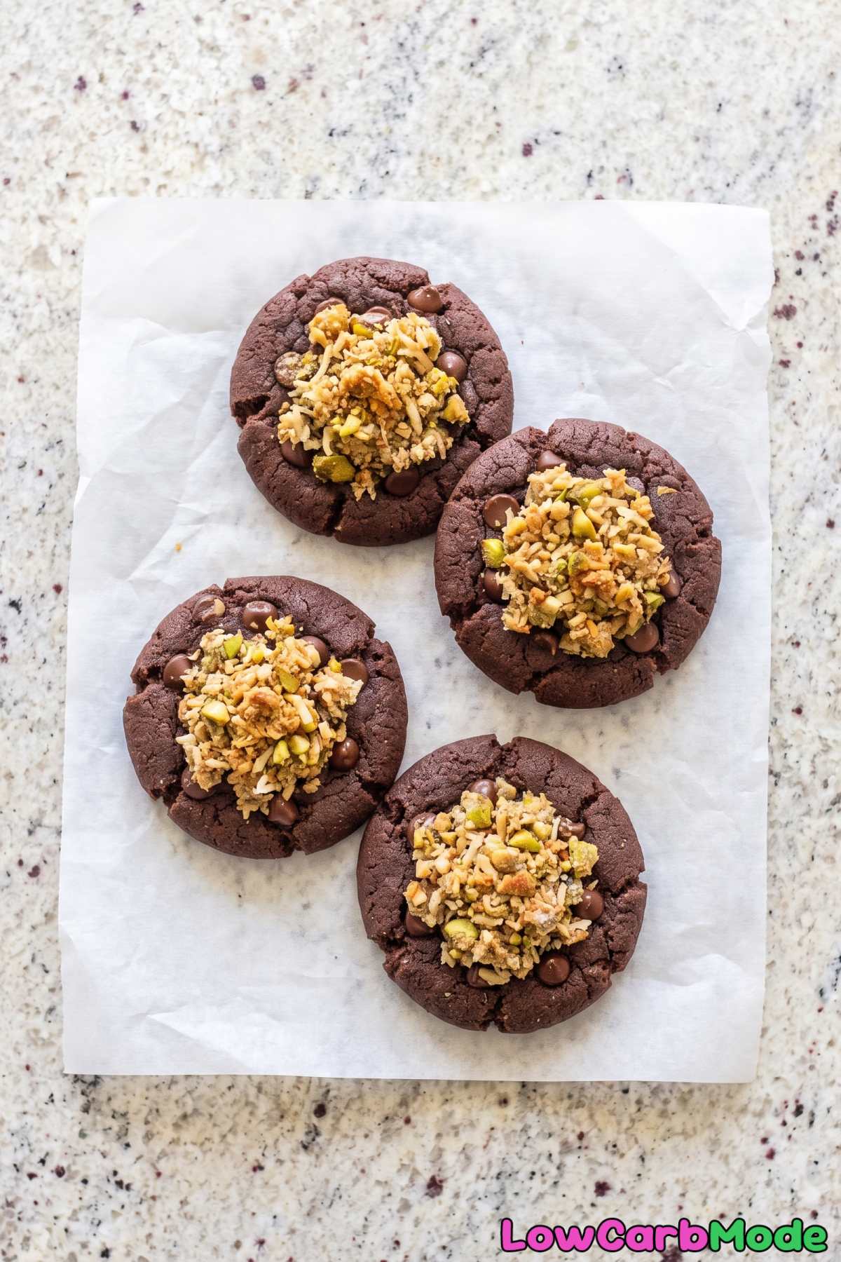 Pistachio keto Dubai chocolate cookies
