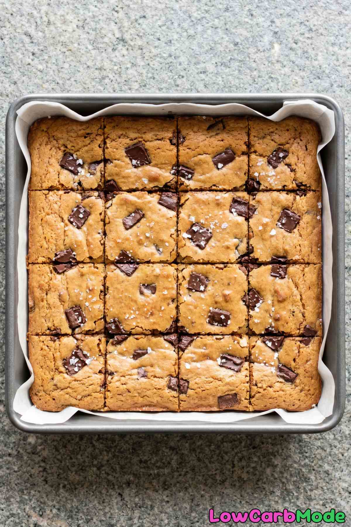 buttery keto chocolate chunk blondies