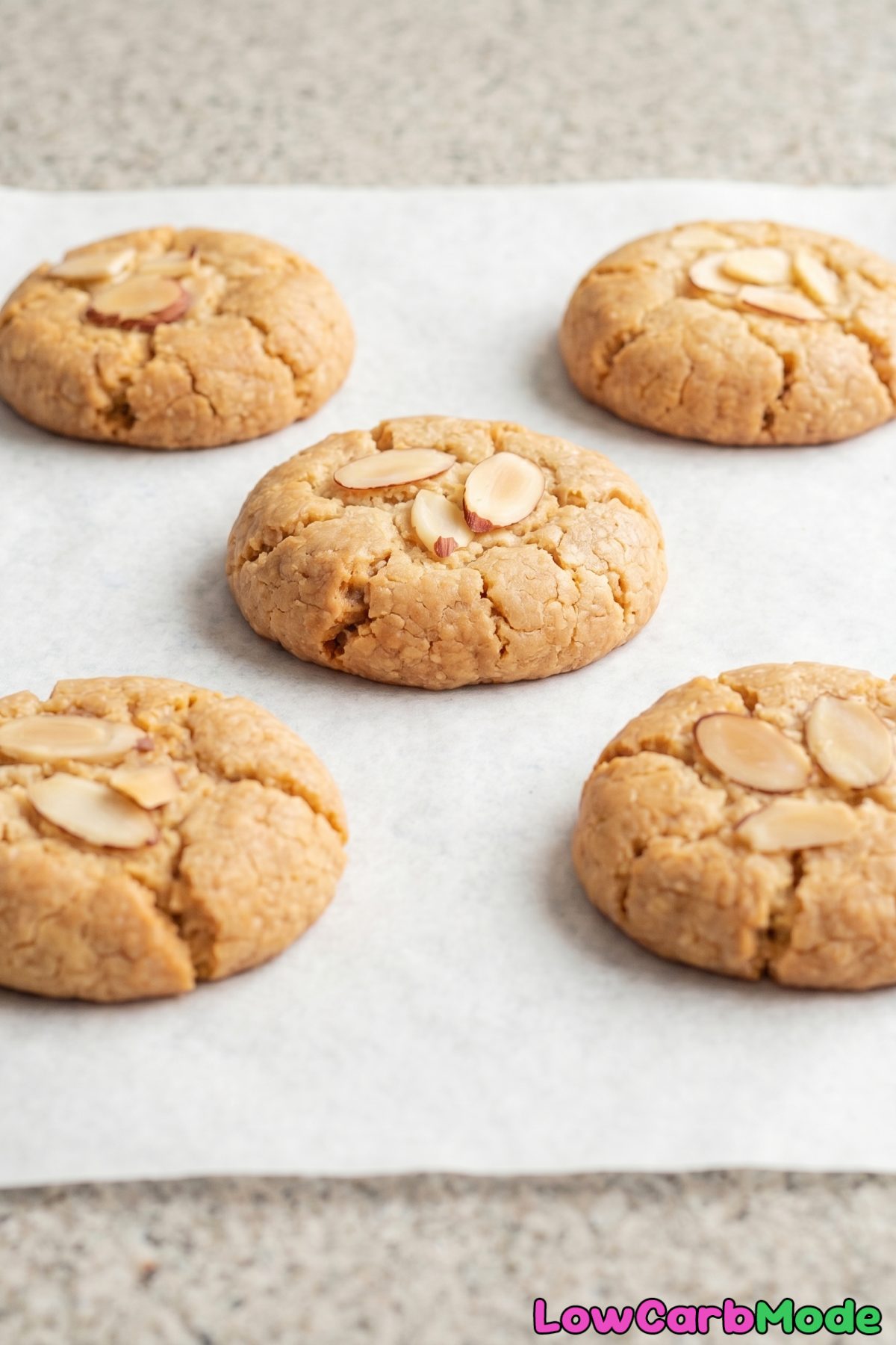 Irresistible keto amaretti cookies