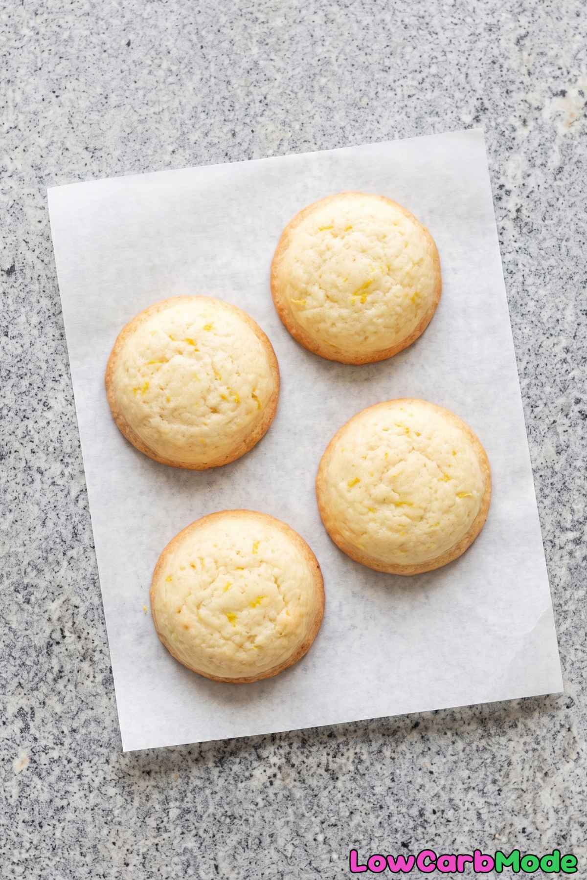 Light and fluffy lemon cookies