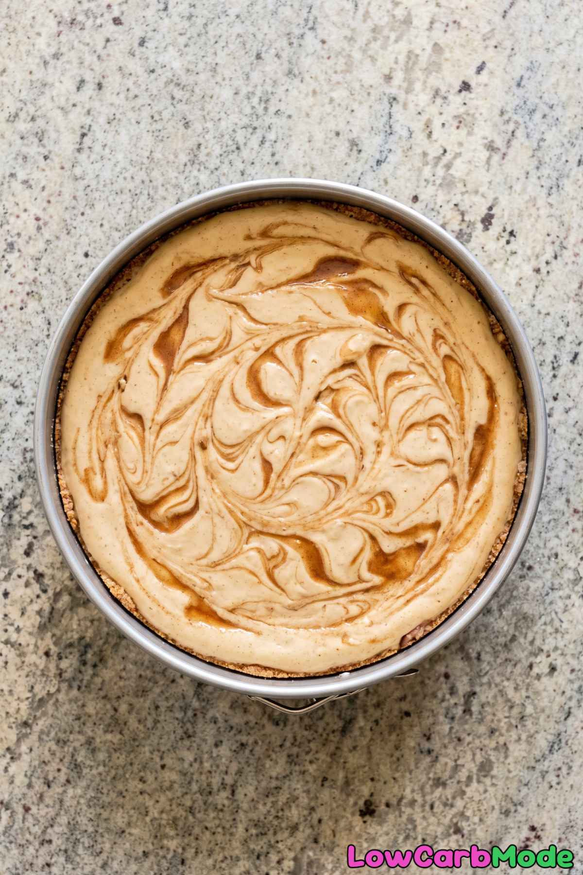 Cinnamon dolce cheesecake slice