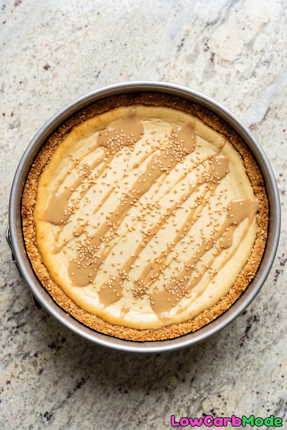Keto vanilla cheesecake with sesame