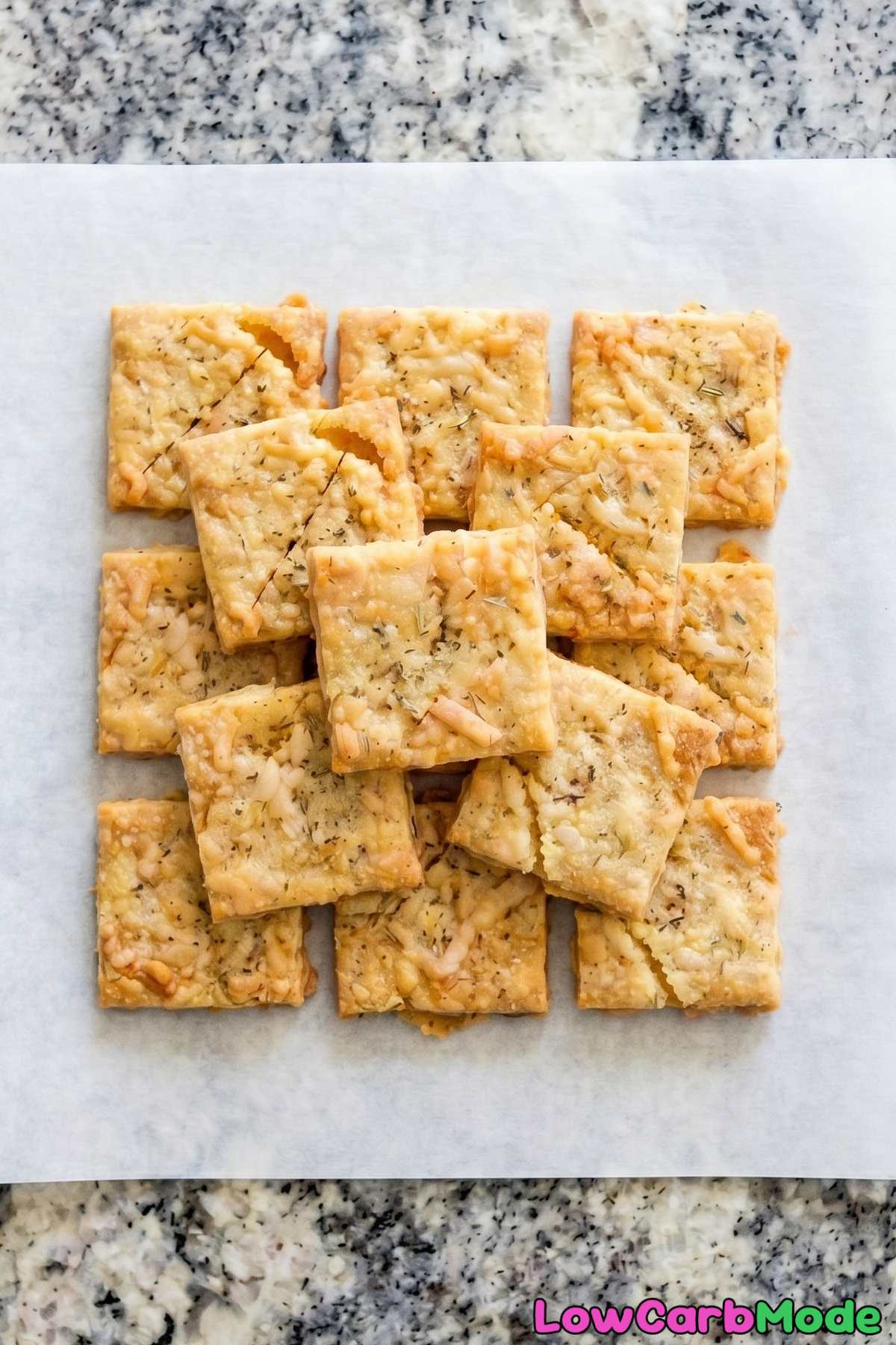 Crunchy keto parmesan garlic crackers