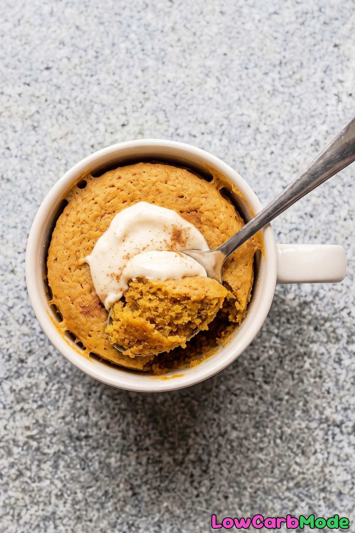 Easy keto pumpkin spice mug cake