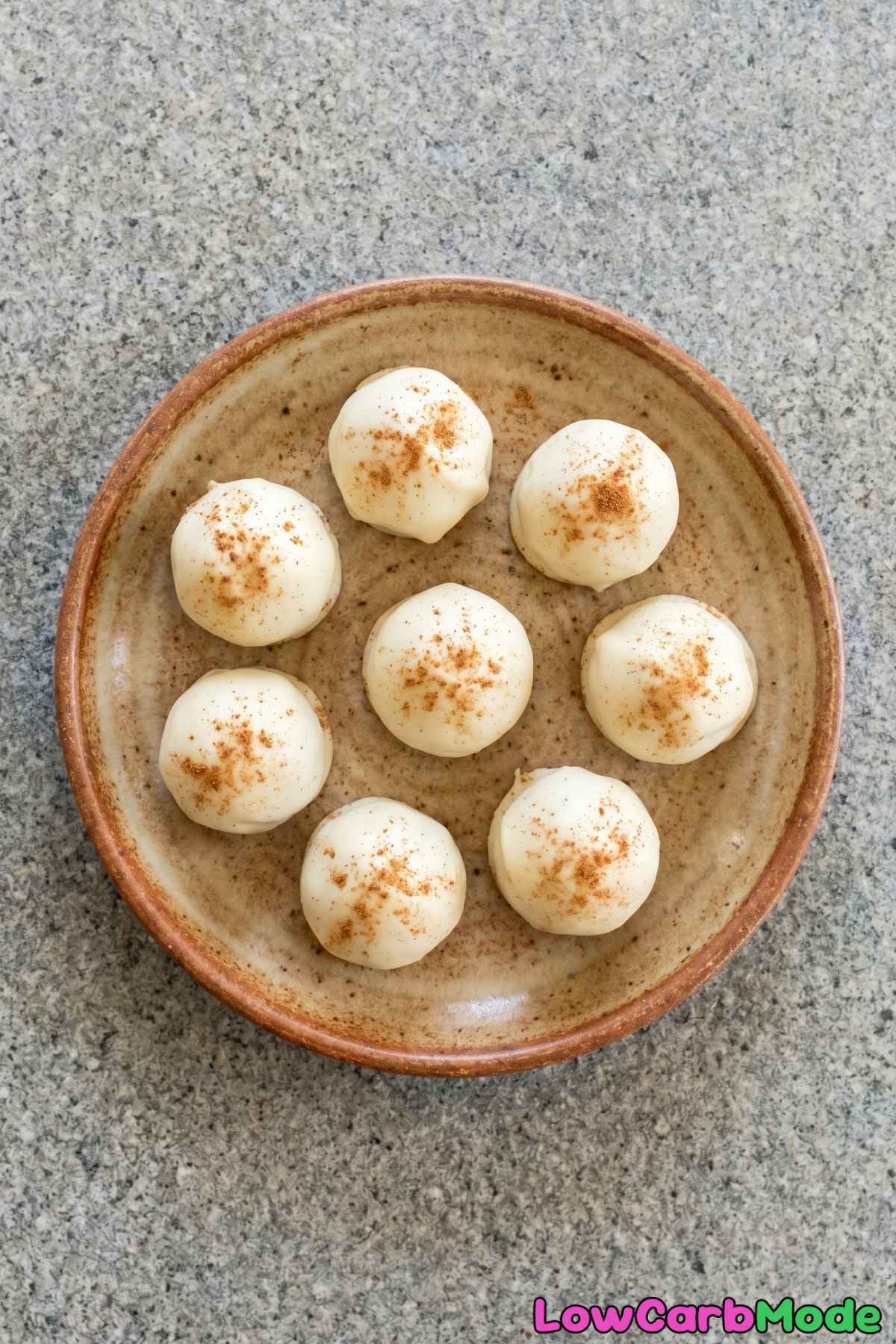 Velvety keto pumpkin pie truffles plated