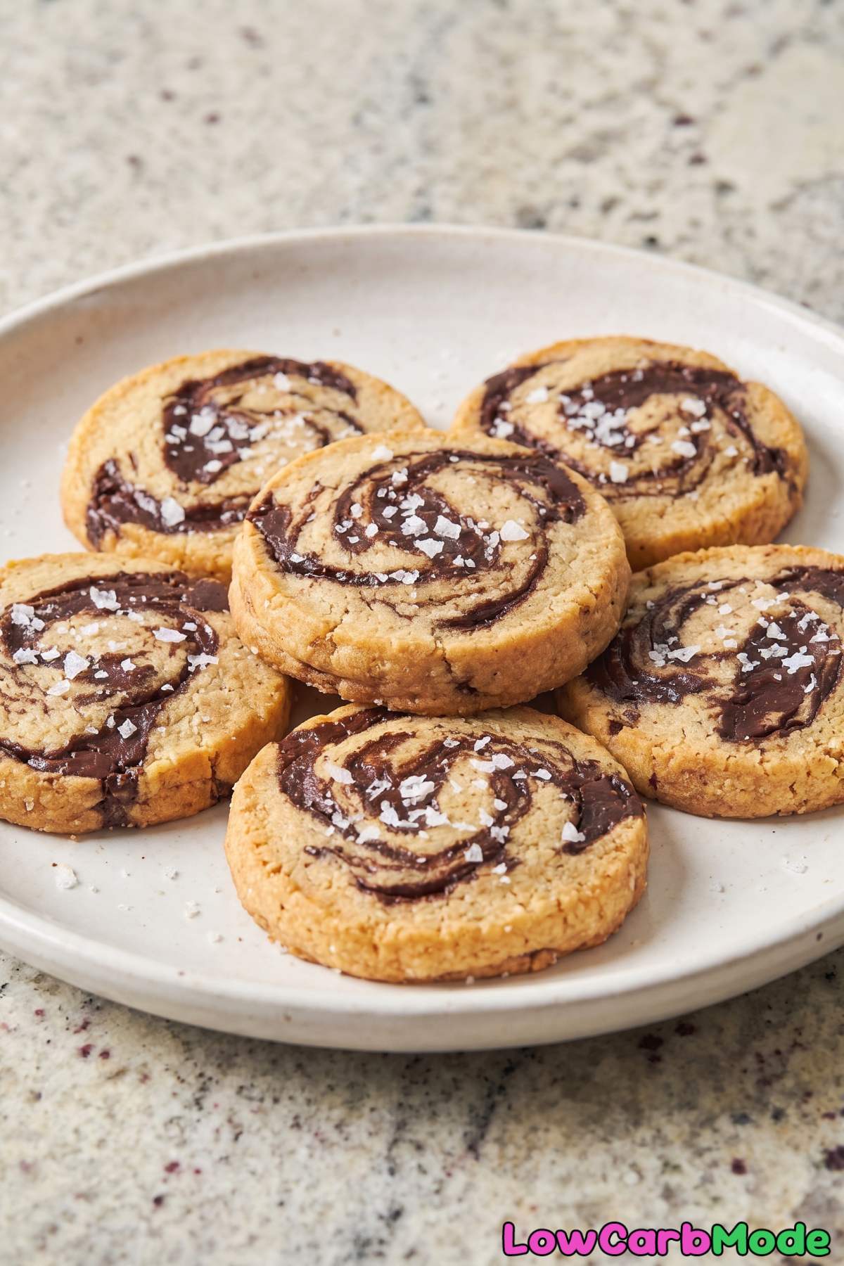 Tasty low carb halva cookies