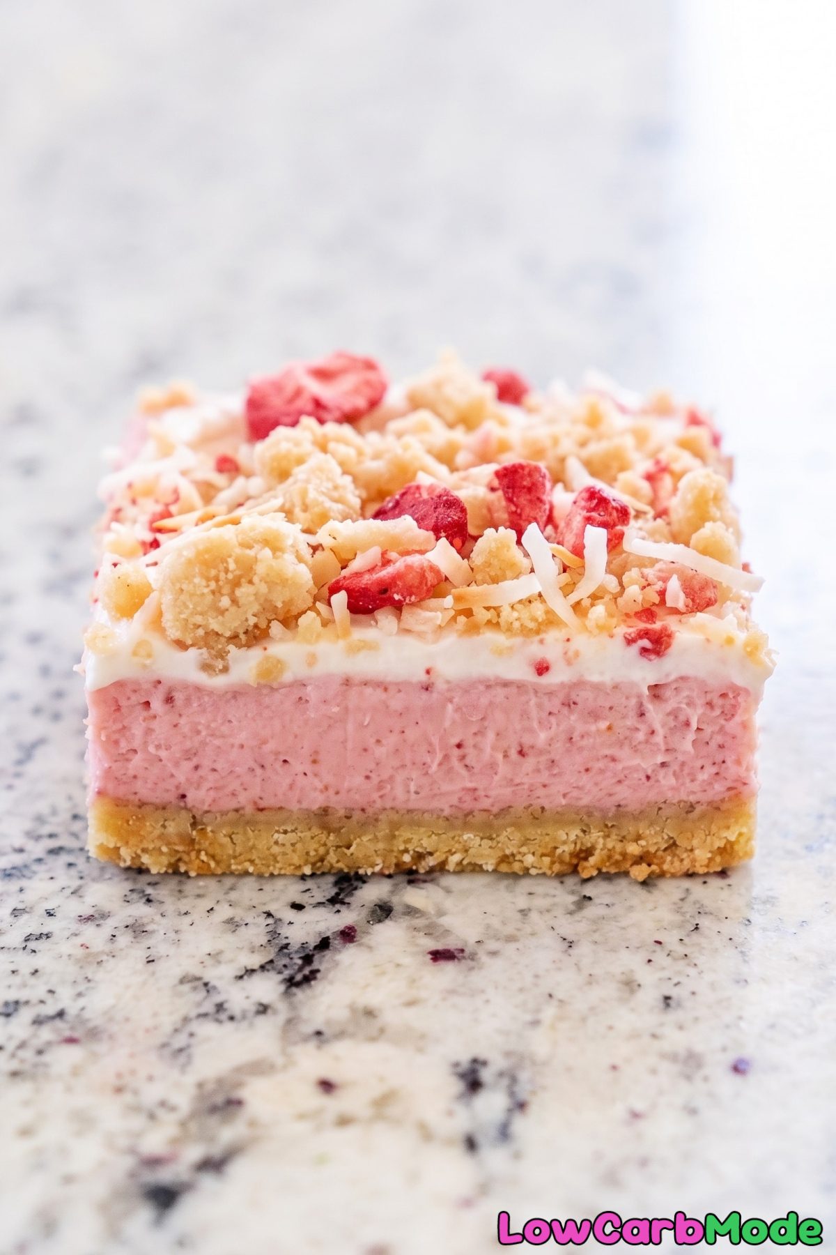 Keto strawberry crunch cheesecake bars