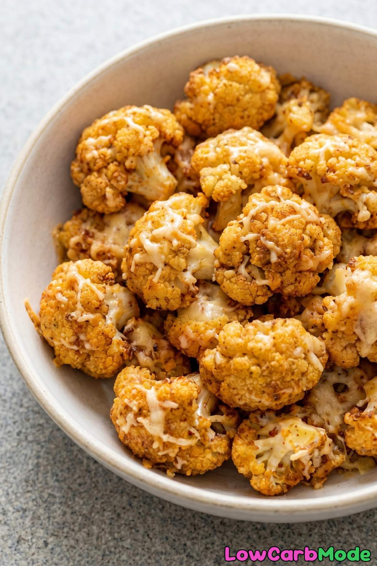 Easy keto white cheddar cauliflower popcorn
