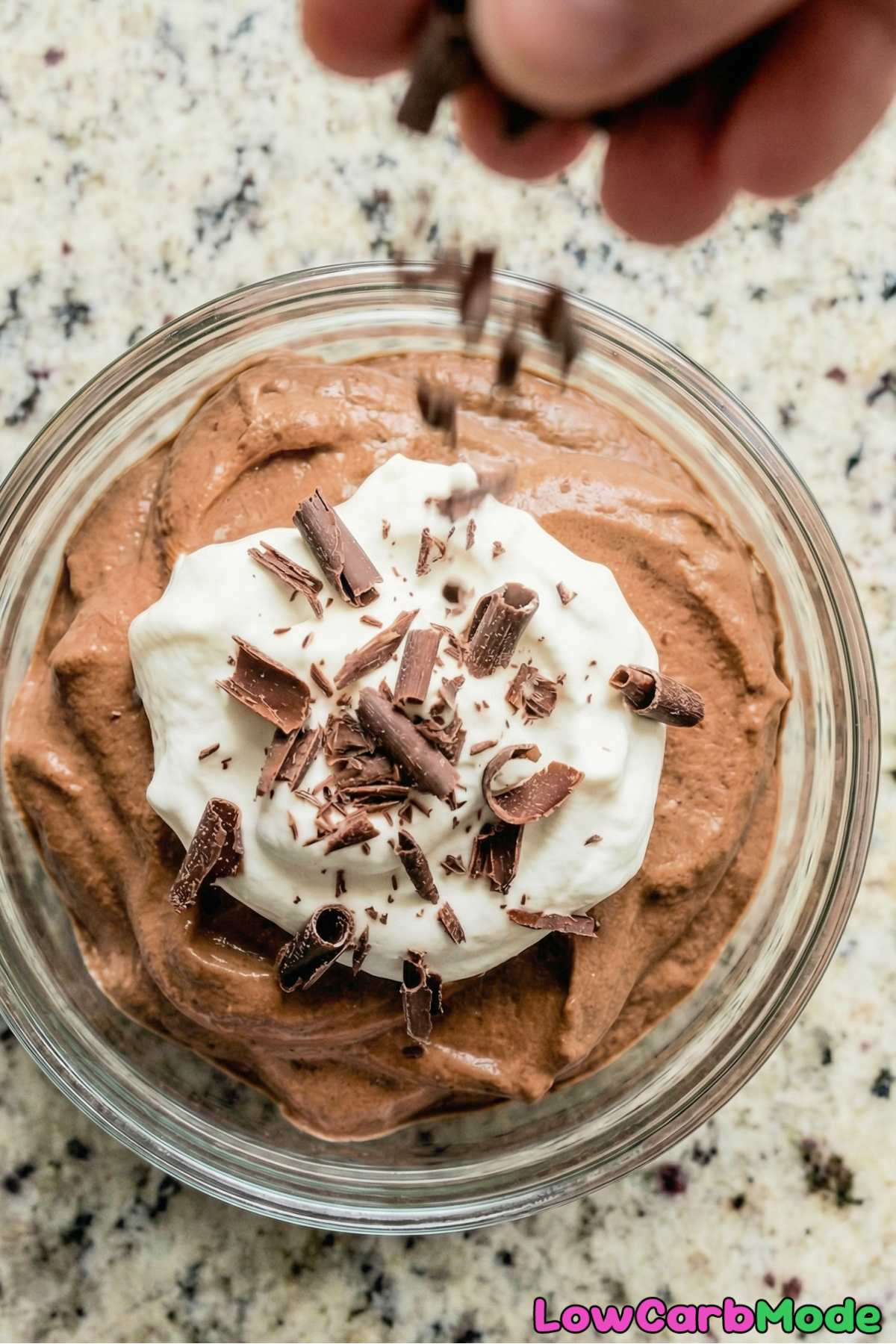 Airy low carb 2-minute chocolate mousse