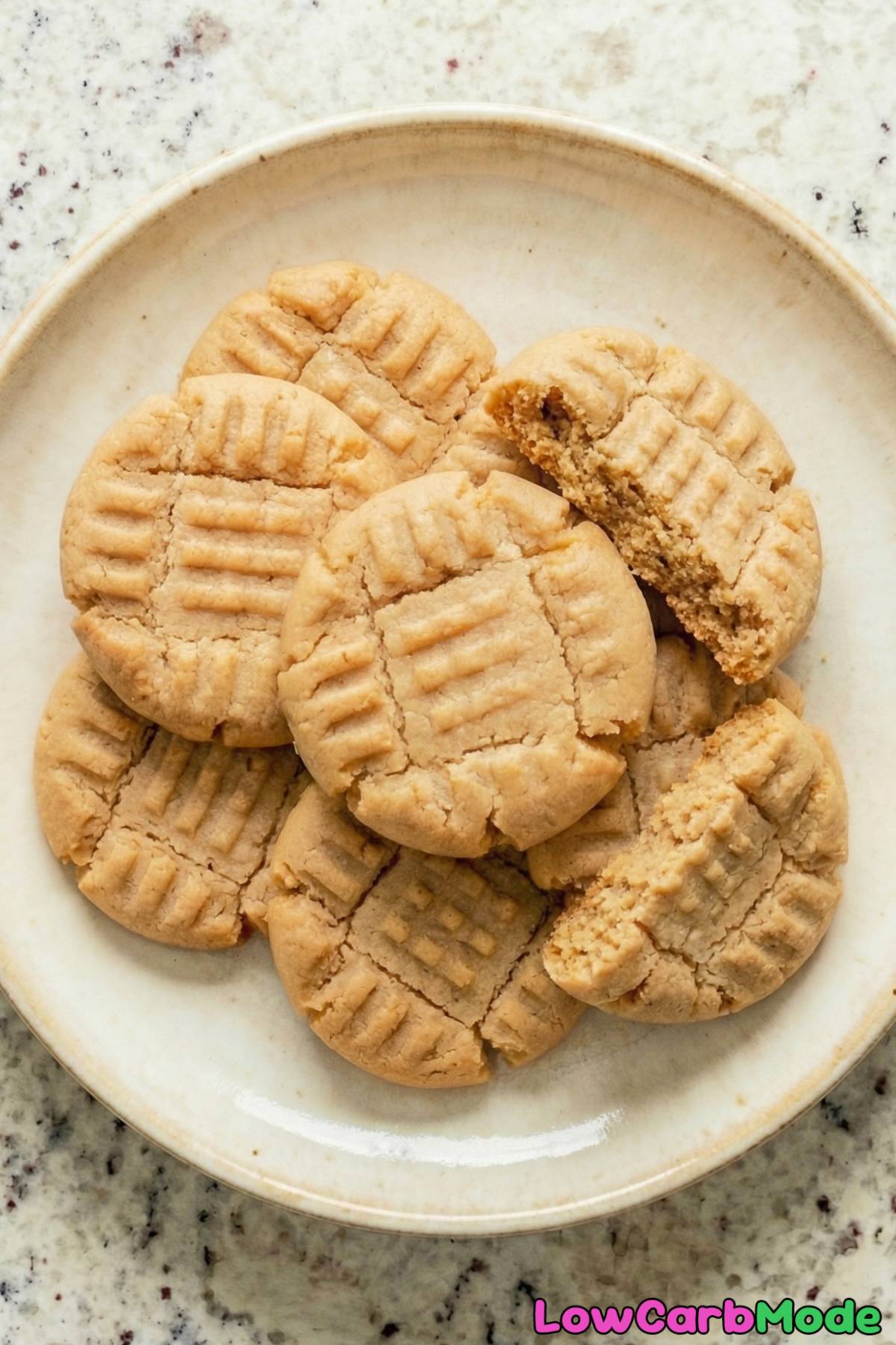 Low carb 3-ingredient peanut butter cookies