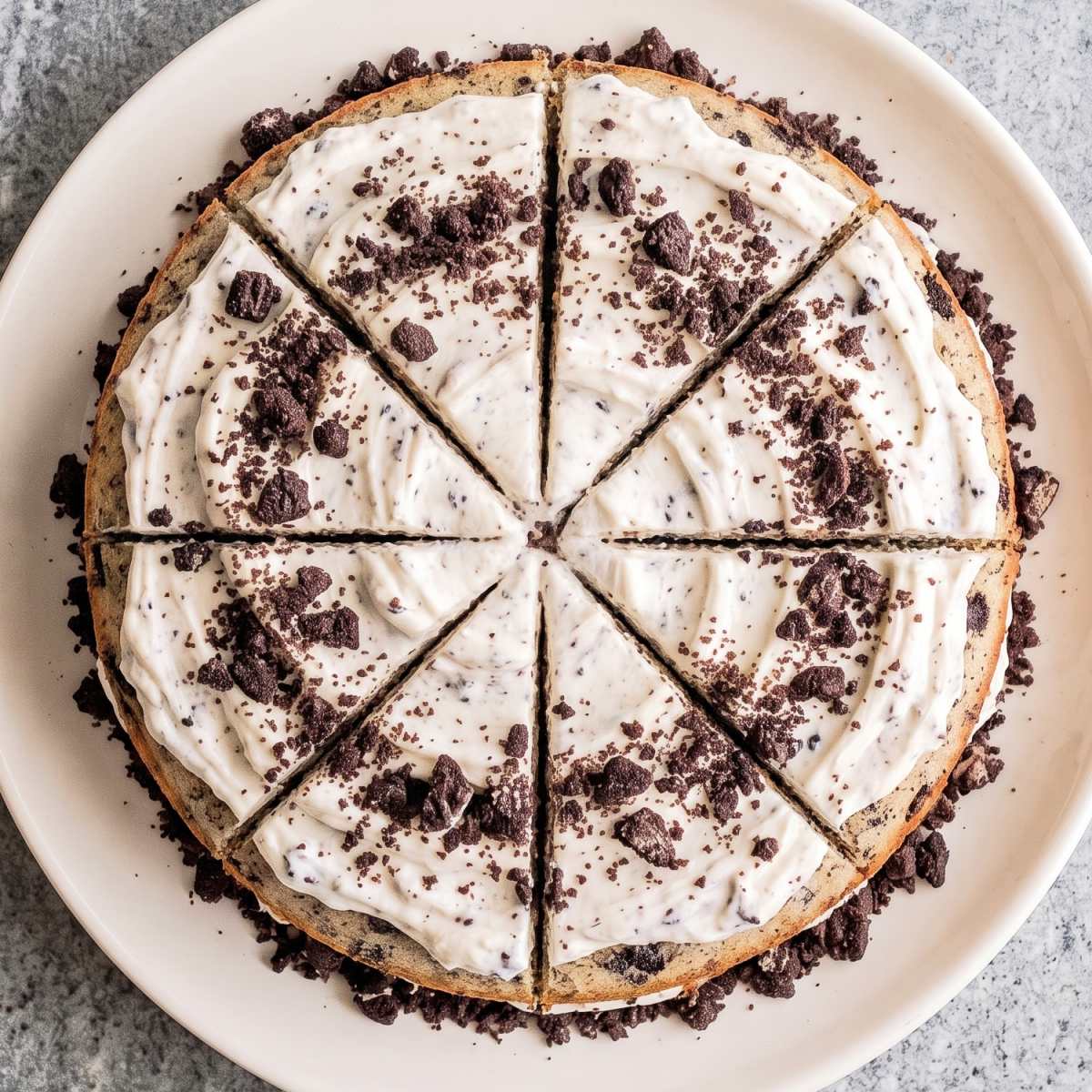 Keto Cookies & Cream Cake