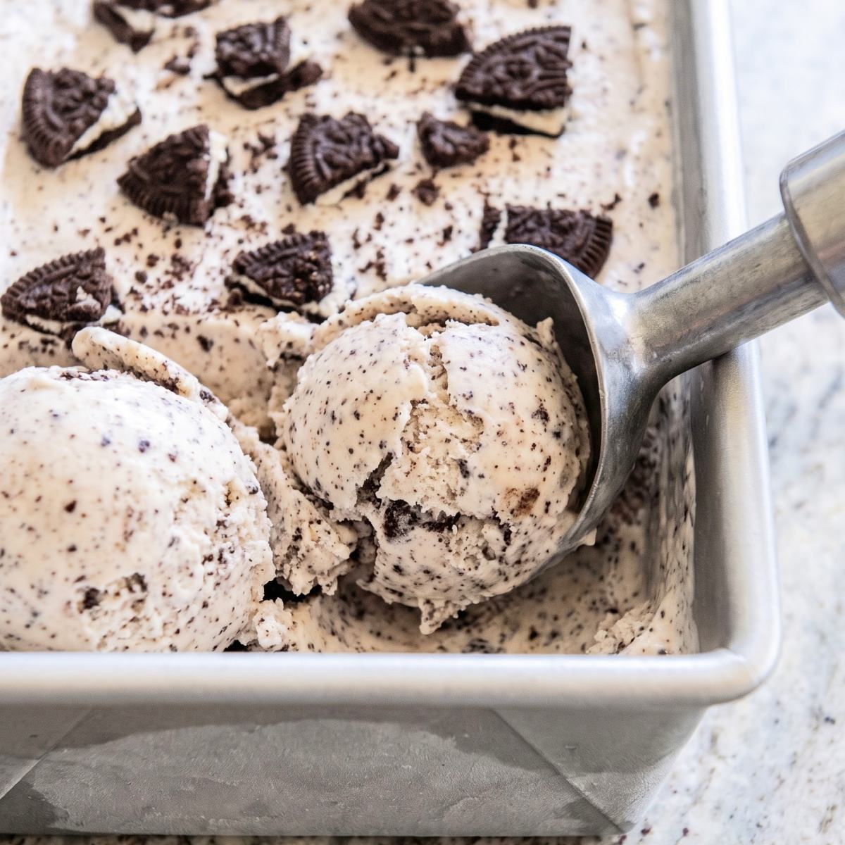 Keto Cookies & Cream Ice Cream