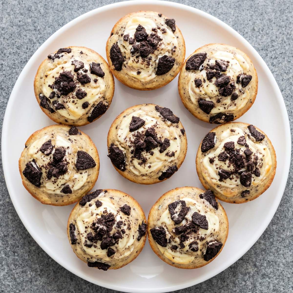 Keto Cookies & Cream Muffins