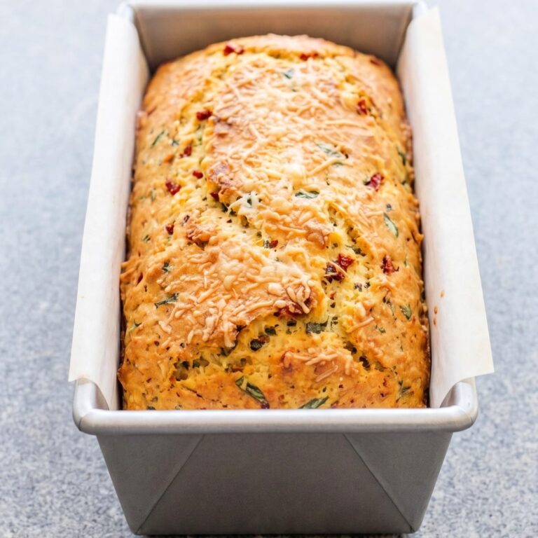 Keto Cottage Cheese Sun-Dried Tomato & Basil Bread