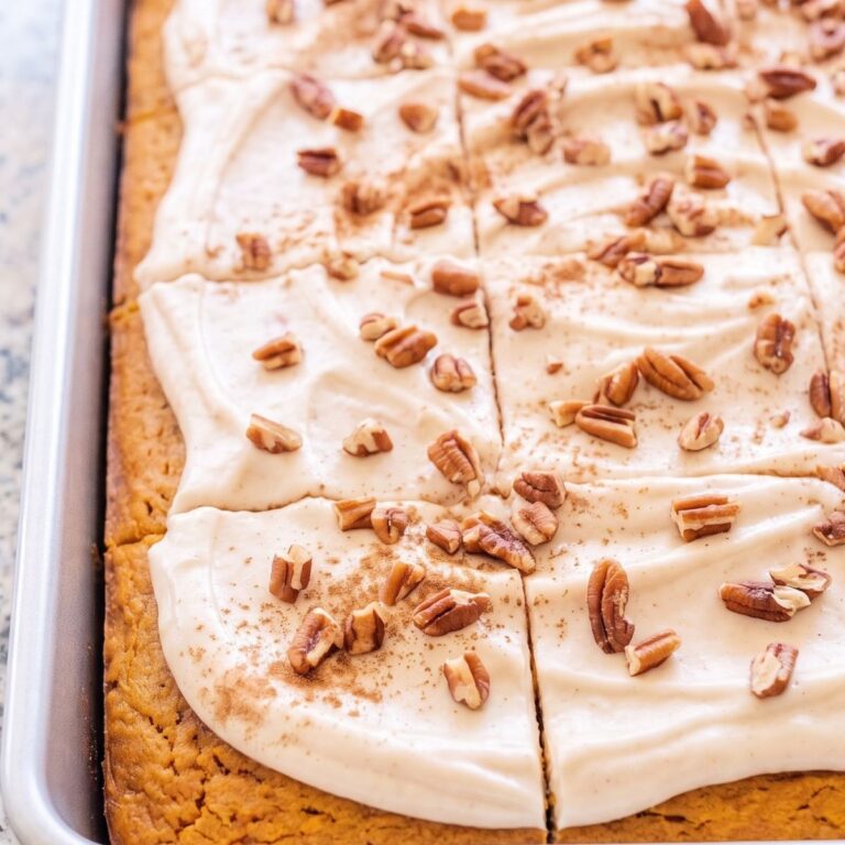 Keto Pumpkin Cream Cake