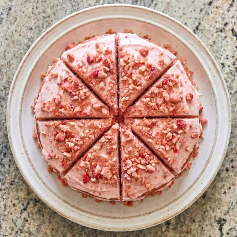 Keto Strawberry Crunch Cake